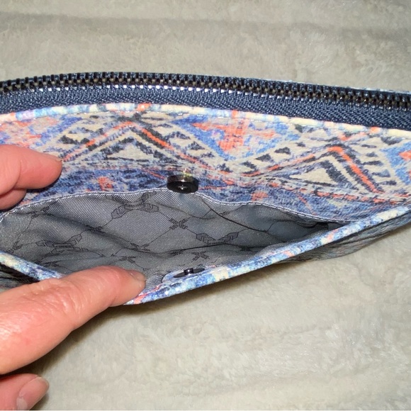NEW Aimee Kestenberg Clutch Tapestry Digital Melville Pouch Purse hand strap - Picture 6 of 12
